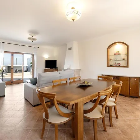 Serenidade Do Mar * Atouguia Da Baleia