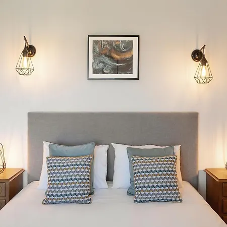 Serenidade Do Mar * Atouguia Da Baleia