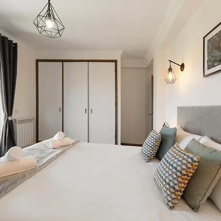 Serenidade Do Mar * Atouguia Da Baleia